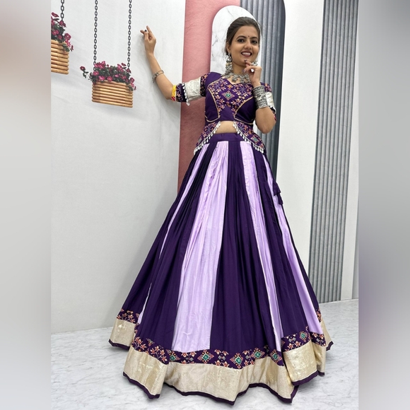 Purple Lehenga Choli for Women Indian Wedding Lehenga Dress Navratri & Party - Picture 3 of 10